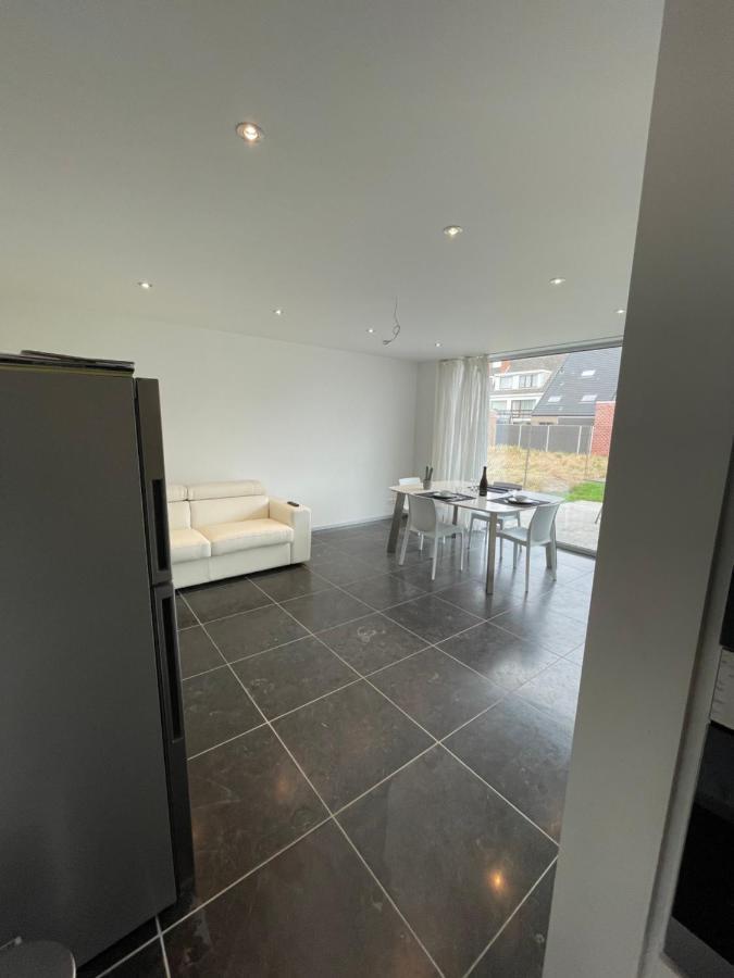 Nieuwbouw Appartement Op 450 Meter Van Het Strand. Bredene Kültér fotó