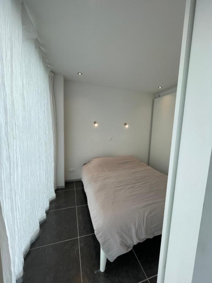 Nieuwbouw Appartement Op 450 Meter Van Het Strand. Bredene Kültér fotó